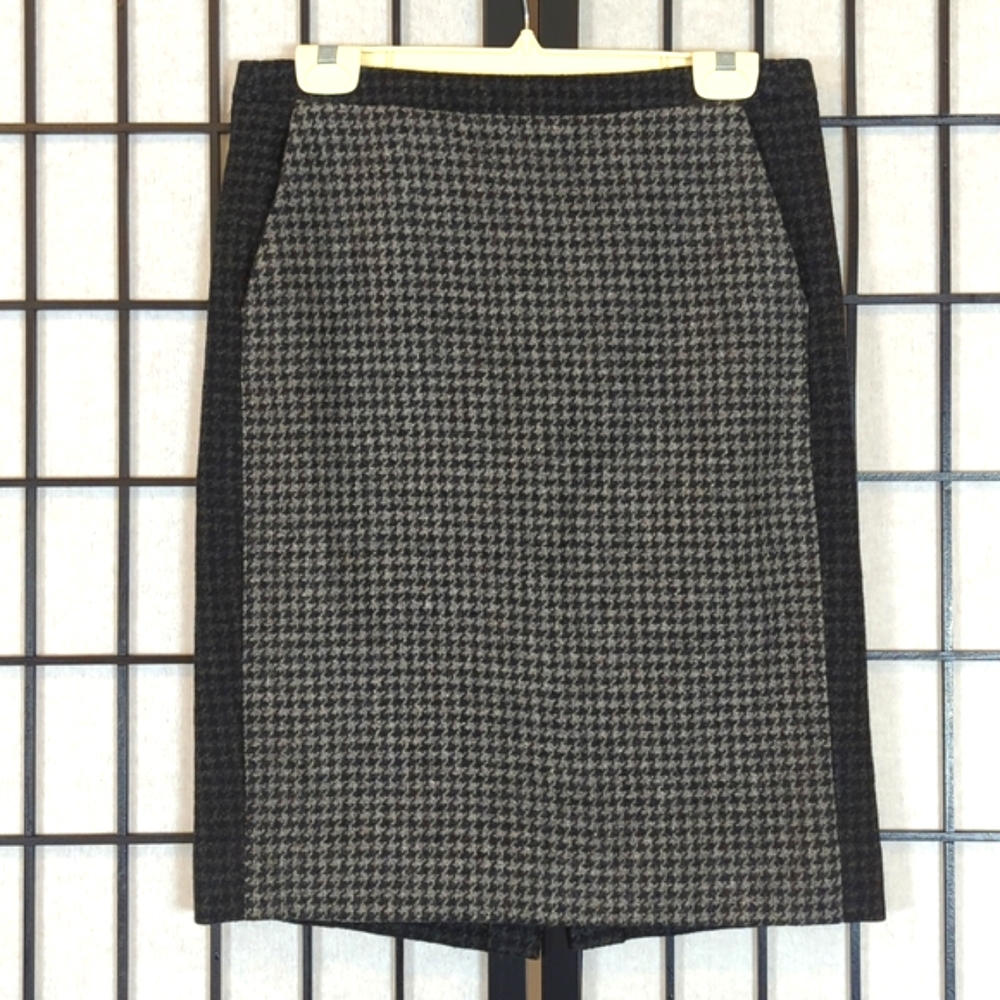 2/40 Wool houndstooth J Crew skirt